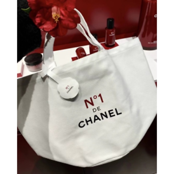 Chanel Beauty No.1 Organic Cotton Tote Bag  NWT - Picture 4 of 8